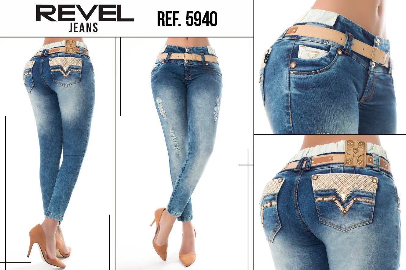 Jean Ultra Premium Bordado y Pedrería, con acabado de Lujo.
