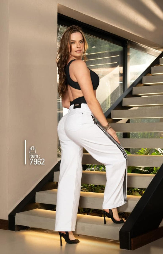 Pantalón Tela Gabardina - Acabado Premium - Corte Corazón - Denim Premium