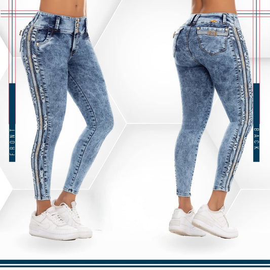 Jean Ultra Premium Bordado, con acabado de Lujo.