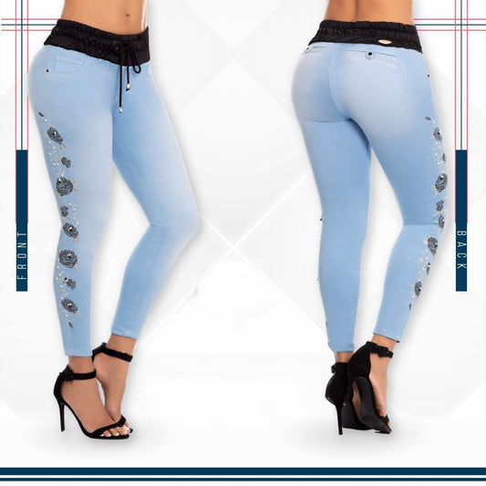 Jean Ultra Premium Bordado, con acabado de Lujo.