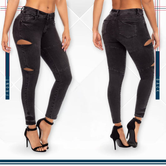 Jean Ultra Premium Bordado con acabado de Lujo.