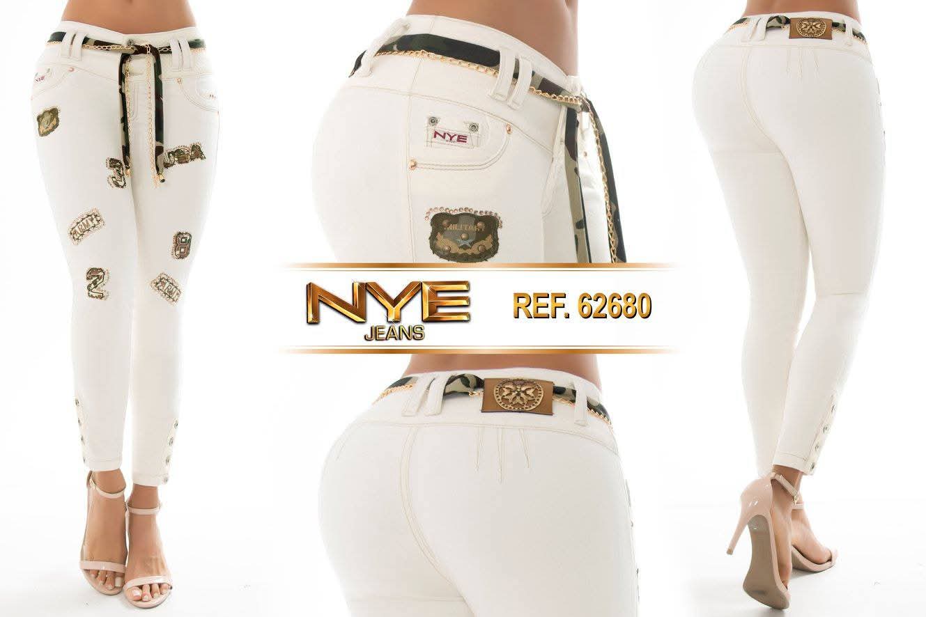 Jean Ultra Premium Bordado y Pedrería con acabado de Lujo.
