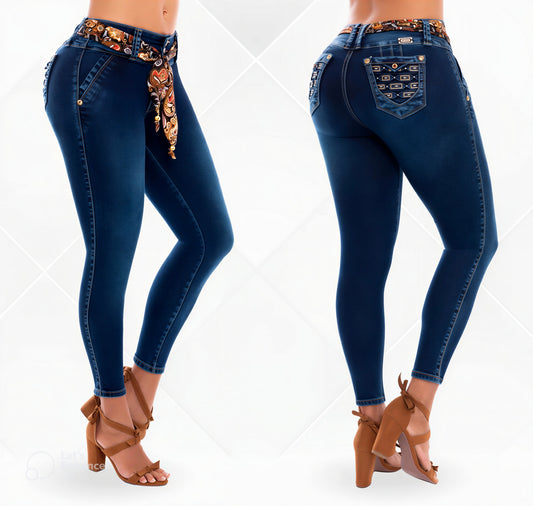 Jean Ultra Premium Bordado y Pedrería, con acabado de Lujo.