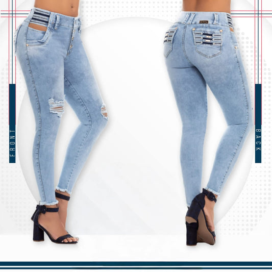 Jean Ultra Premium Bordado, con acabado de Lujo.