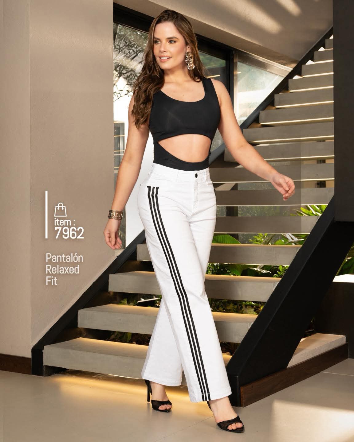 Pantalón Tela Gabardina - Acabado Premium - Corte Corazón - Denim Premium