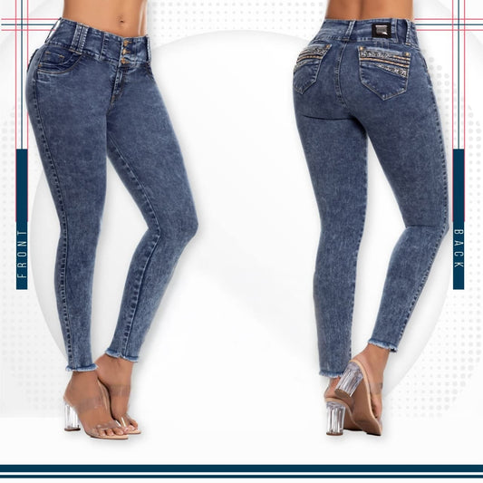 Jean Ultra Premium Bordado, con acabado de Lujo.