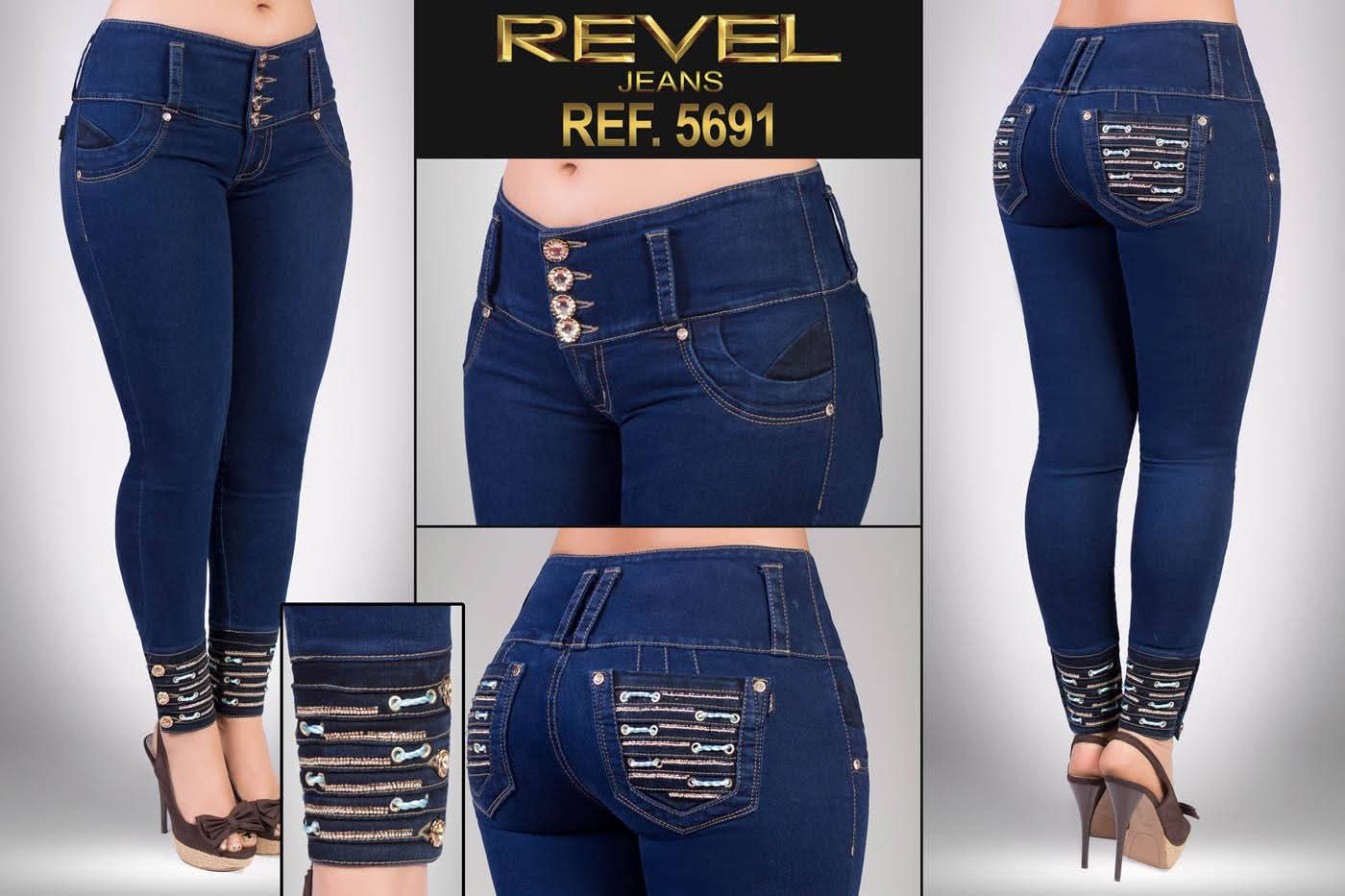 Jean Ultra Premium Bordado y Pedrería.