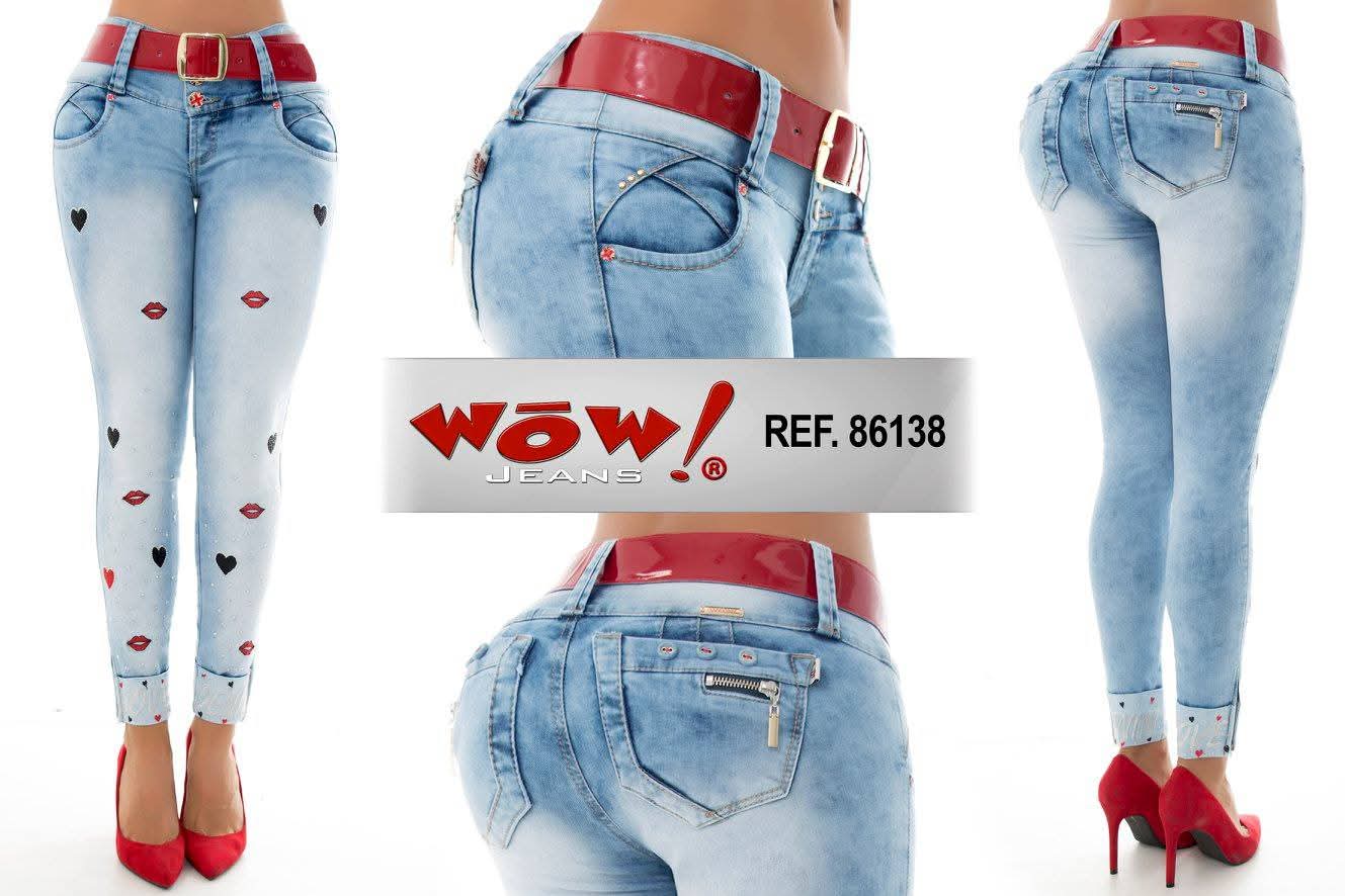 Jean Ultra Premium Bordado y Pedrería.
